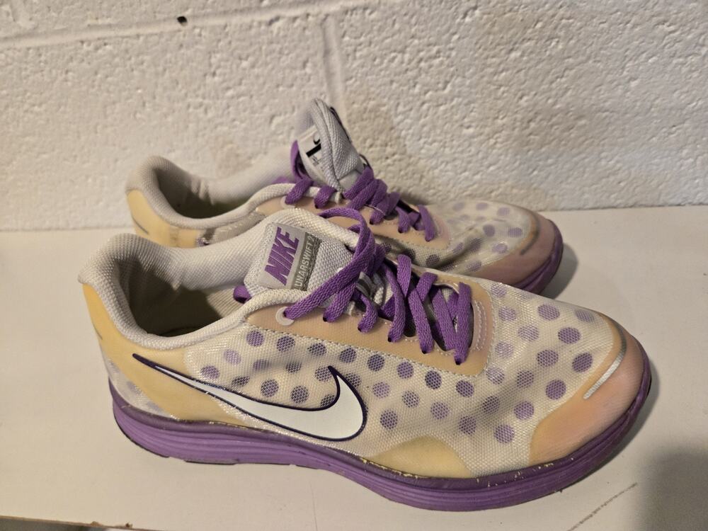 Nike Lunarswift 2 White/purple Womens 6y (2010) Used Fair Condition